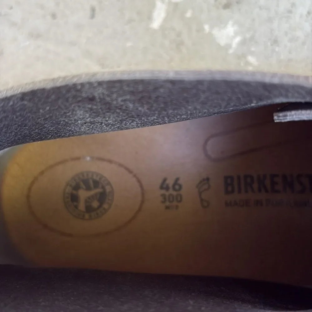 Birkenstock Milton, gray suede shoes/boots